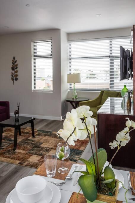Prime Location - Awesome View -1 Bedroom Apartment 샌디에이고 외부 사진