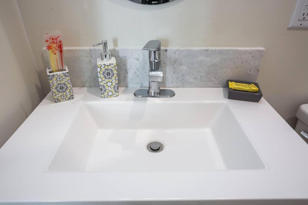 Prime Location - Awesome View -1 Bedroom Apartment 샌디에이고 외부 사진